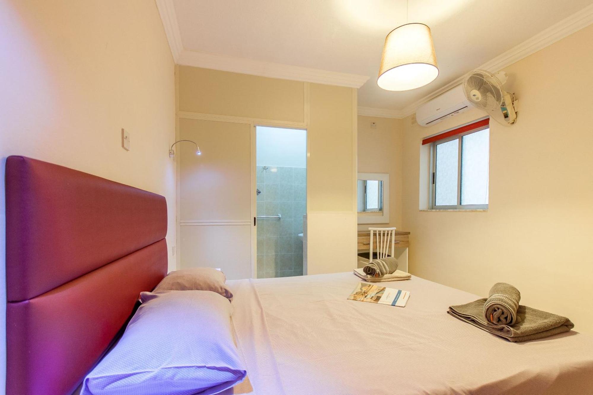 Pool & Sea Merill Apartments 梅利哈 外观 照片